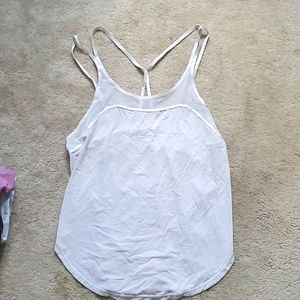 A size 4 lulu tank top
